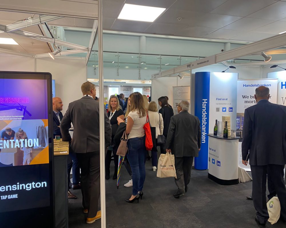 e33422dd-b84f-46a2-a3e7-d554ec91fb4b